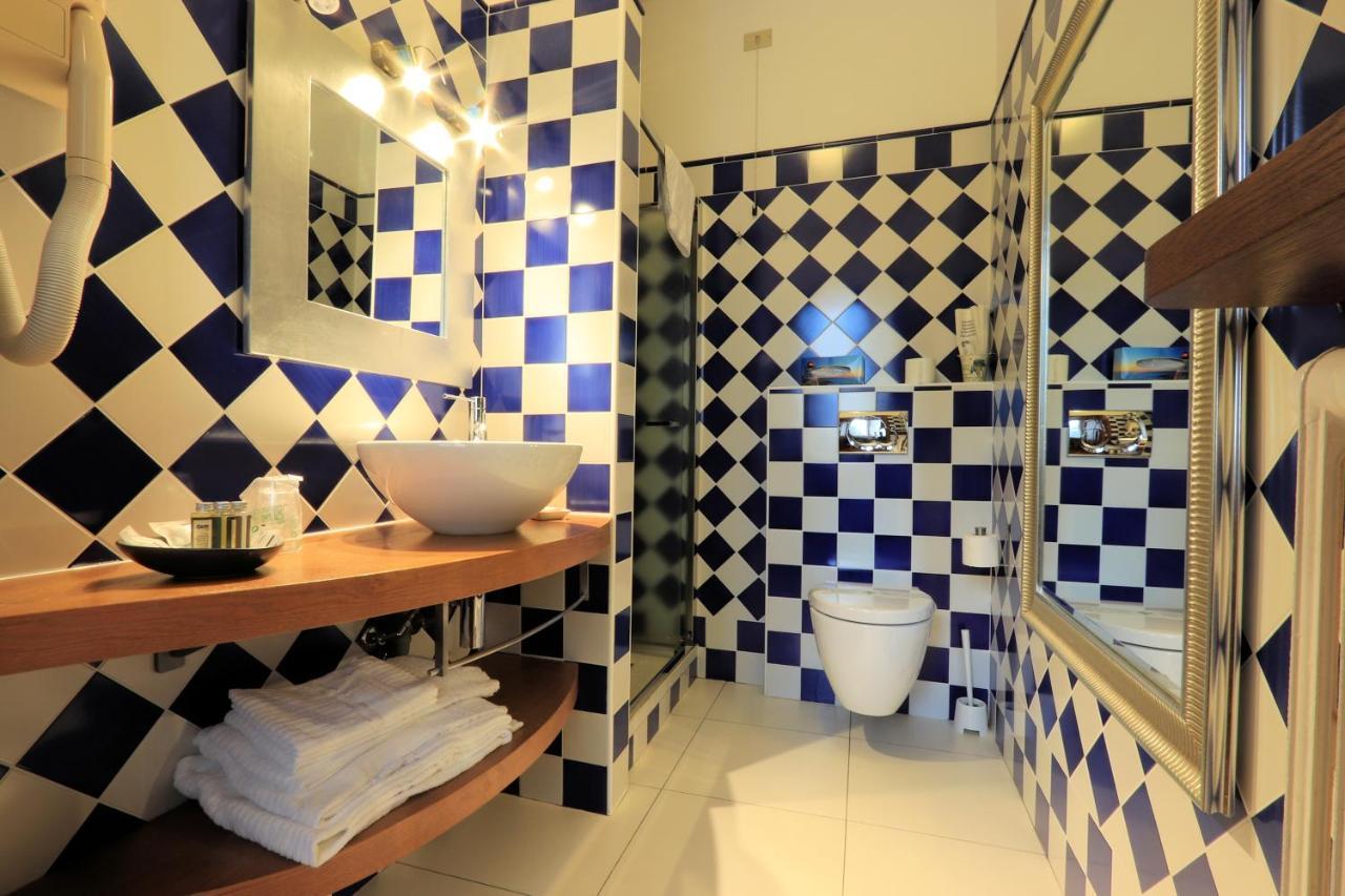 Felicin - Ristorante Albergo "Dimora Storica" Monforte dʼAlba Kültér fotó