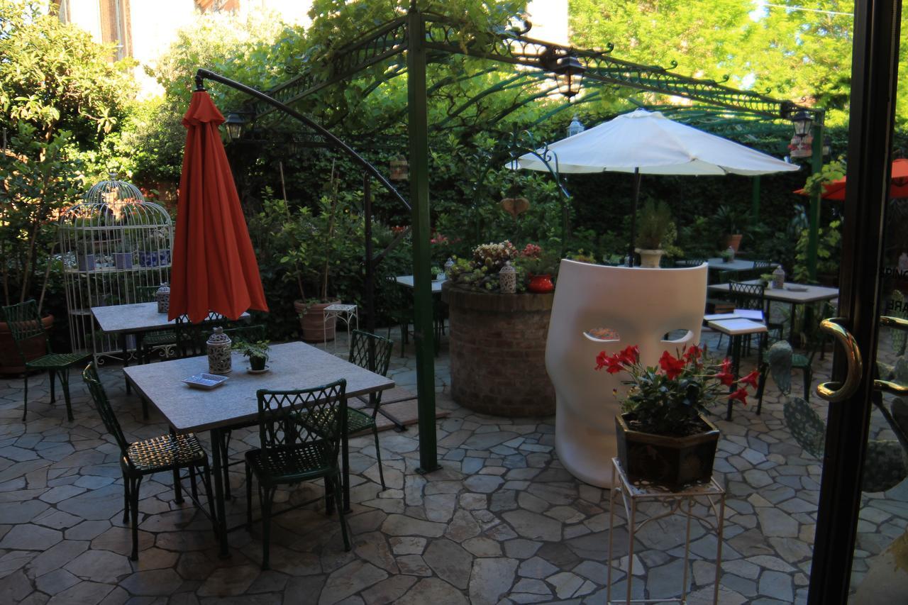 Felicin - Ristorante Albergo "Dimora Storica" Monforte dʼAlba Kültér fotó