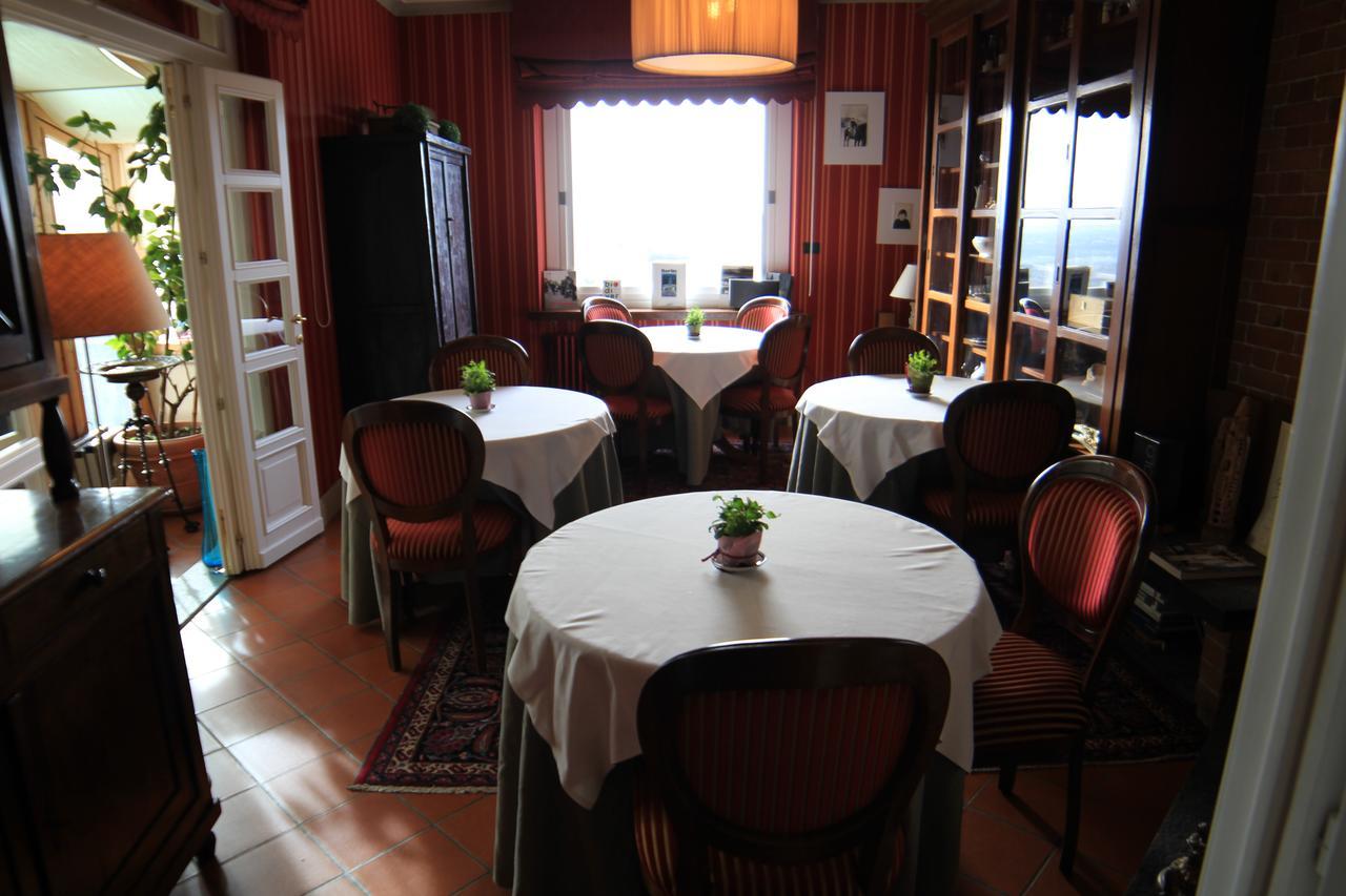 Felicin - Ristorante Albergo "Dimora Storica" Monforte dʼAlba Kültér fotó