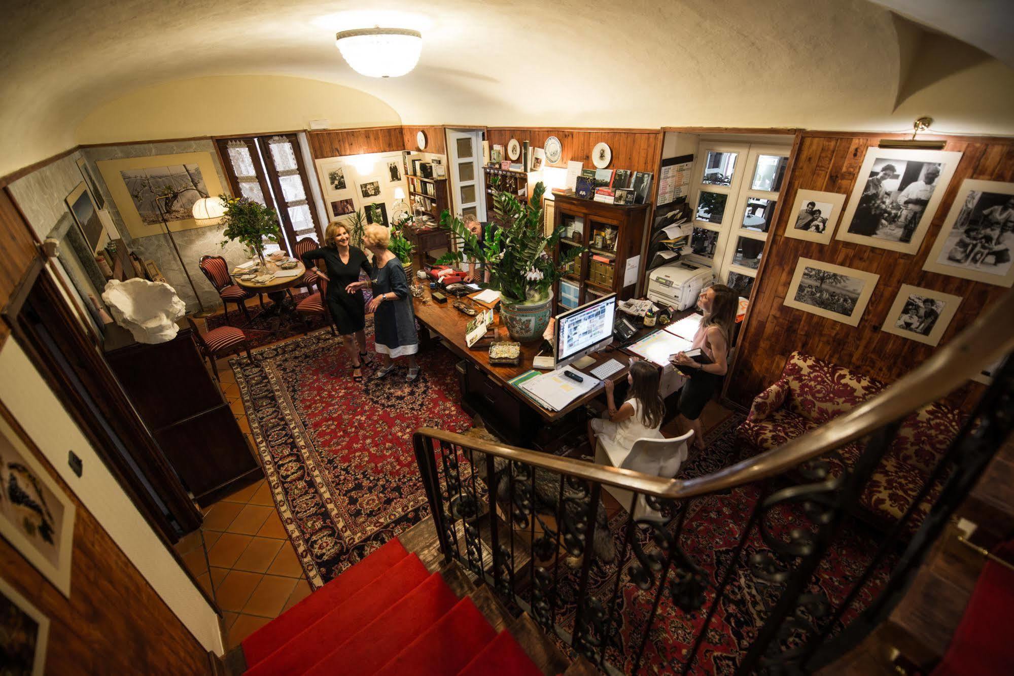 Felicin - Ristorante Albergo "Dimora Storica" Monforte dʼAlba Kültér fotó